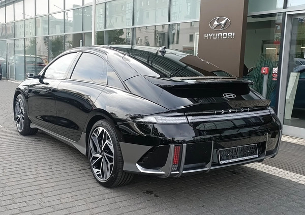 Hyundai IONIQ 6 cena 252640 przebieg: 1, rok produkcji 2023 z Toruń małe 154